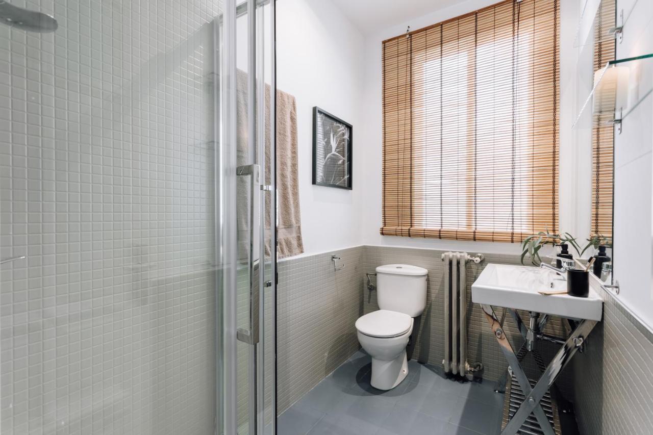 Ekonda- 2 Bedroom Apartment In Trafalgar Madrid Ngoại thất bức ảnh